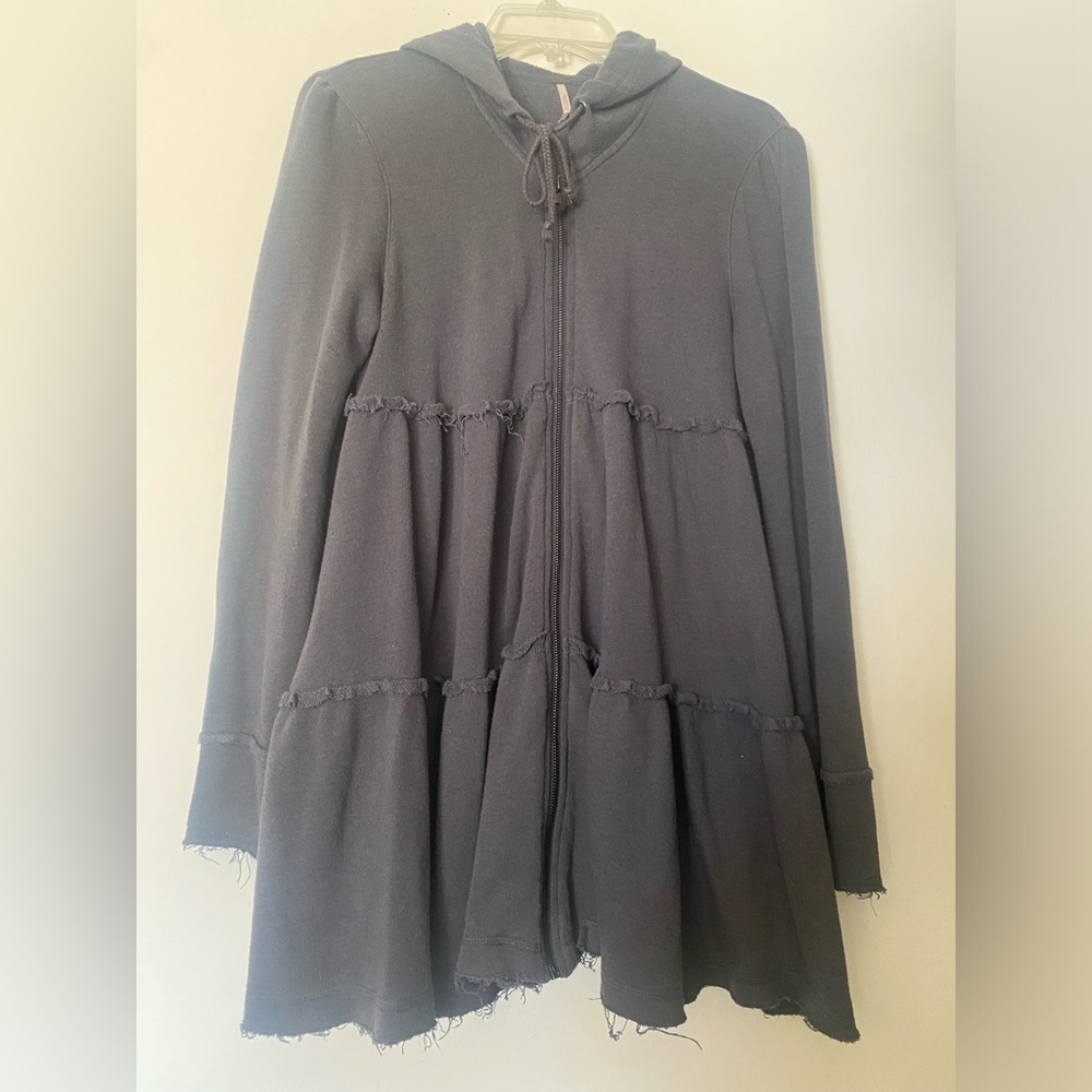Free People Size Small Tiered Oversize Trapeze Jacket Boho
Hoodie
